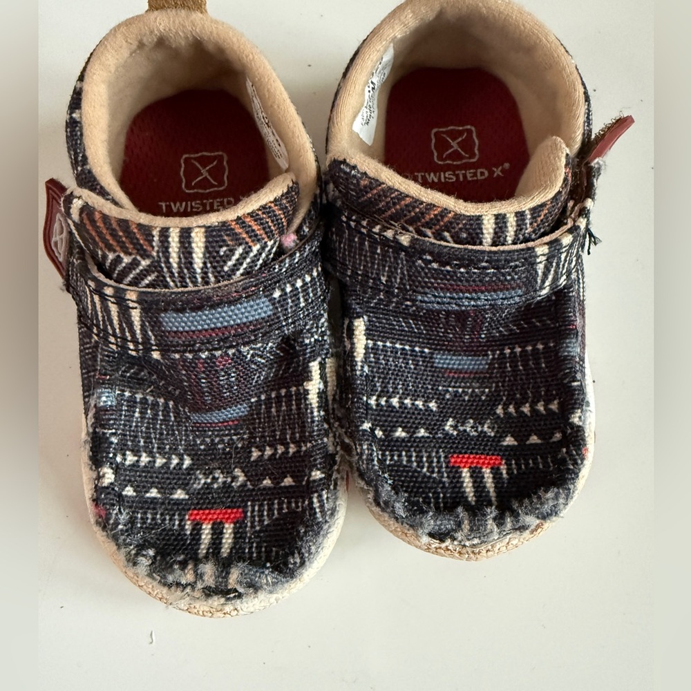 Twisted X Kids Shoes - abstract pattern
